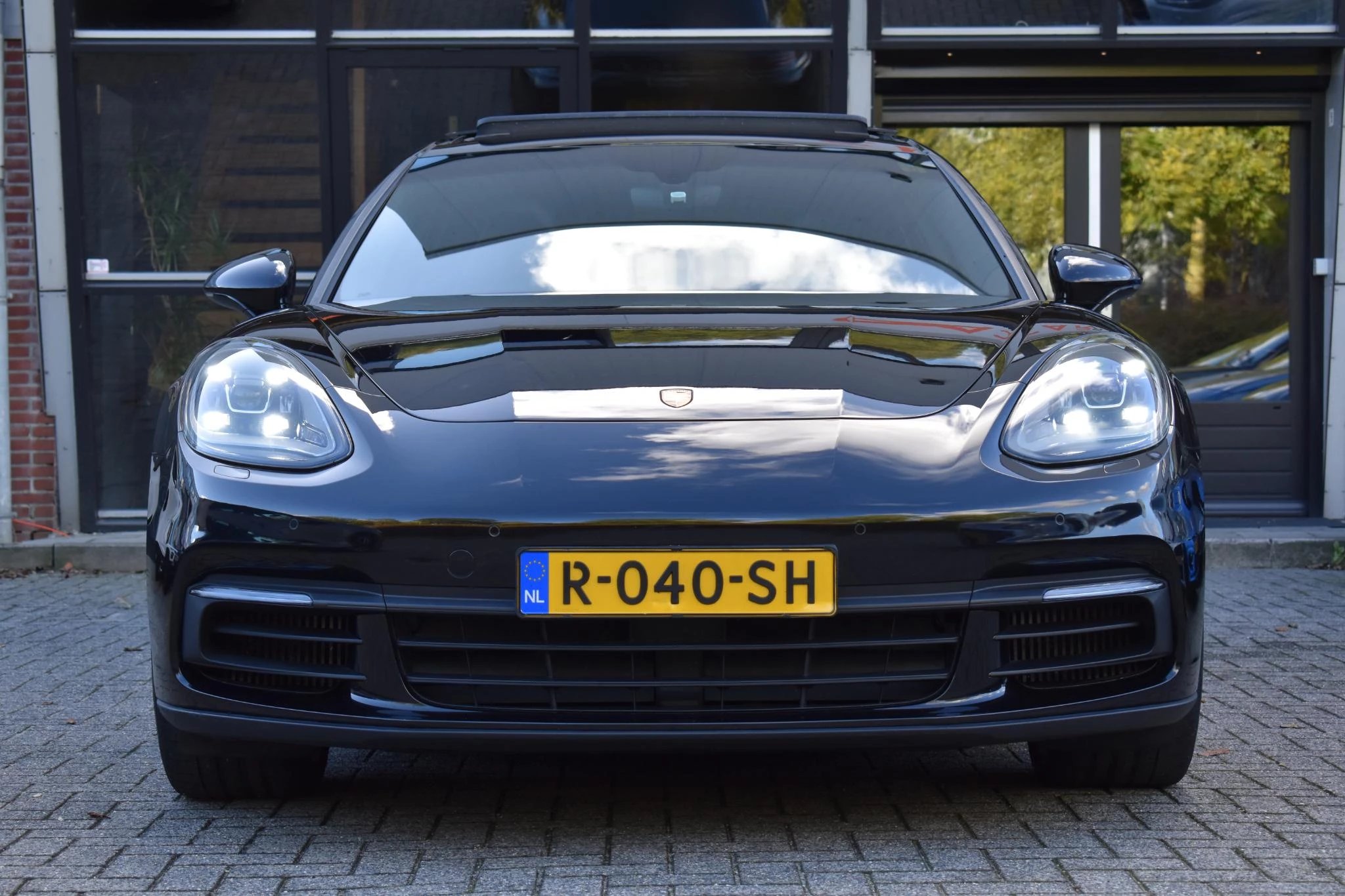 Hoofdafbeelding Porsche Panamera