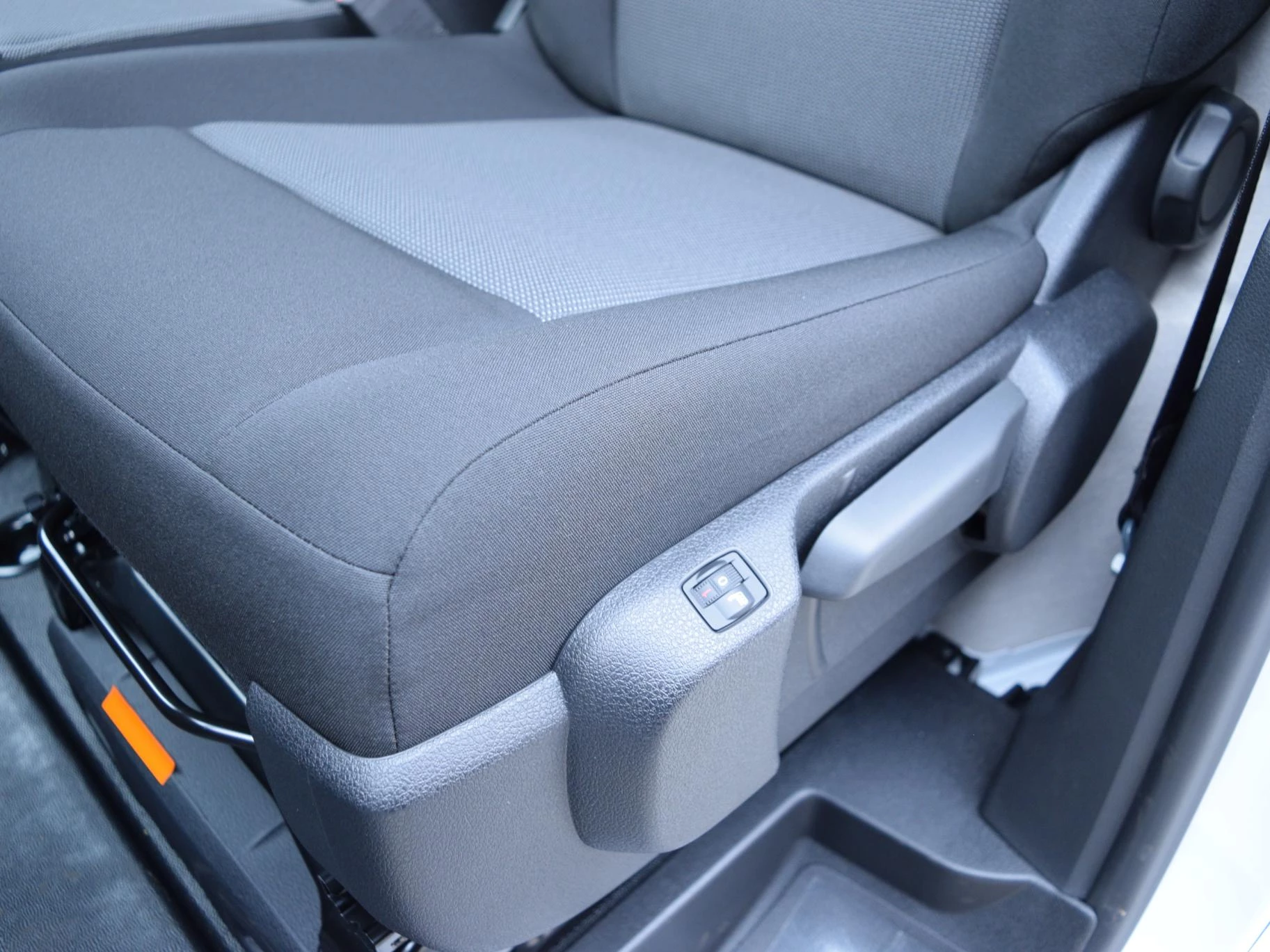 Hoofdafbeelding Peugeot e-Expert