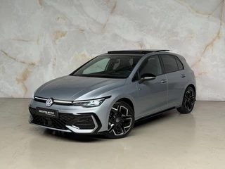 Volkswagen Golf 1.5 eTSI R-Line / Pano / Camera