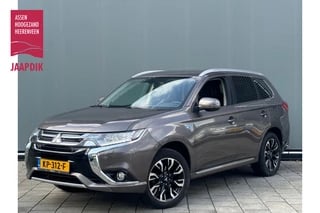 Mitsubishi Outlander BWJ 2016 | 2.0 PHEV Executive Edition | 122PK | Automaat | Trekhaak | Stoelverw. | Standkachel | Camera A. | Navi | PDC V&A | Leder/Alcantara |