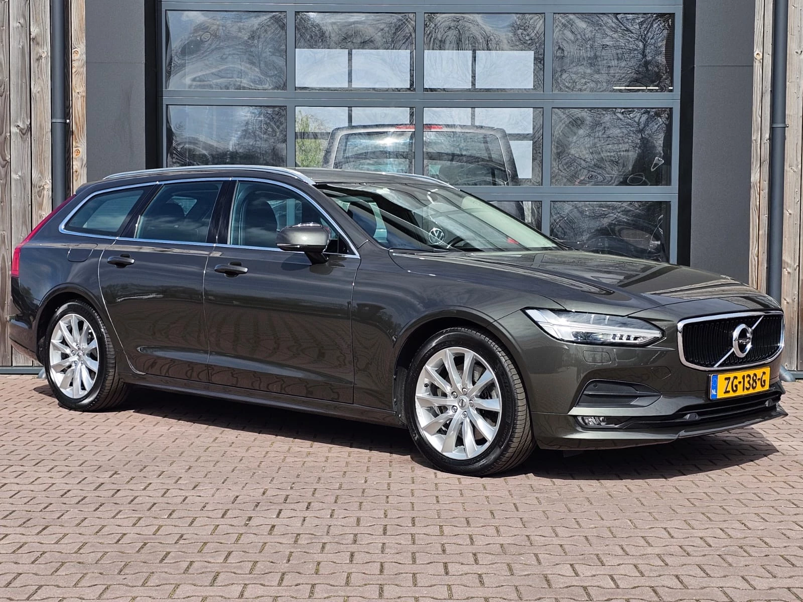 Hoofdafbeelding Volvo V90