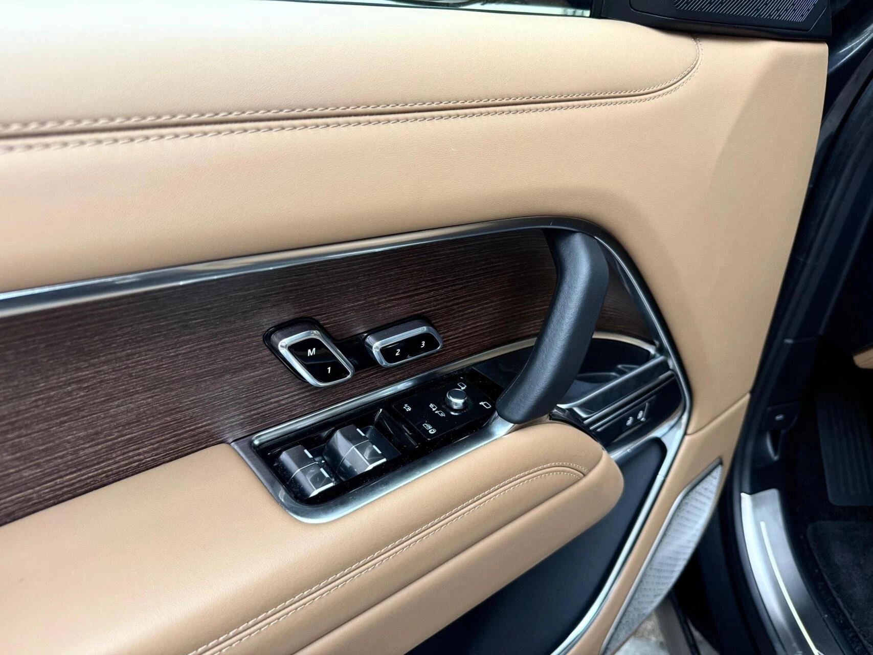 Hoofdafbeelding Land Rover Range Rover