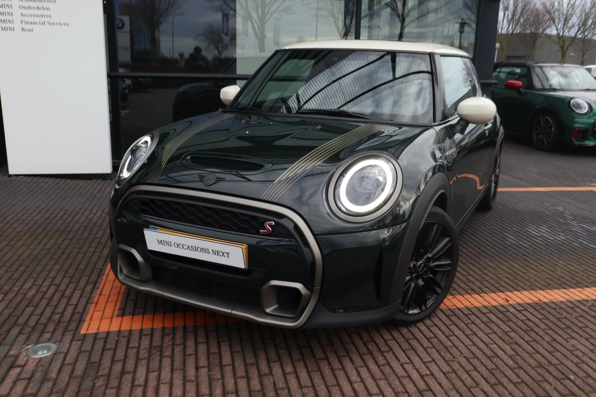 Hoofdafbeelding MINI 3-deurs