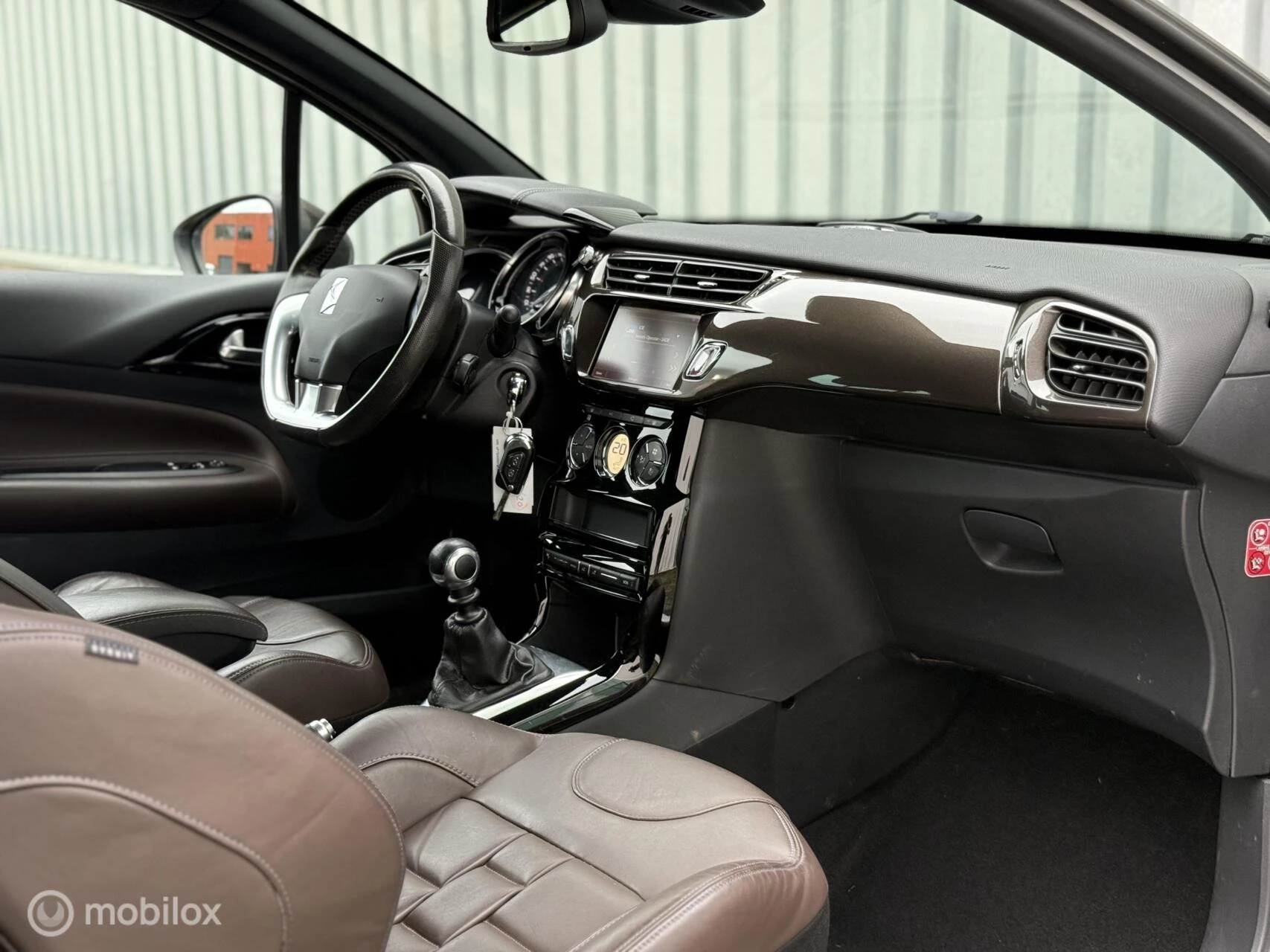 Hoofdafbeelding DS DS 3
