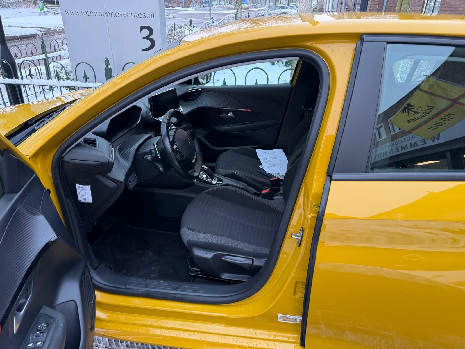 Hoofdafbeelding Peugeot 208