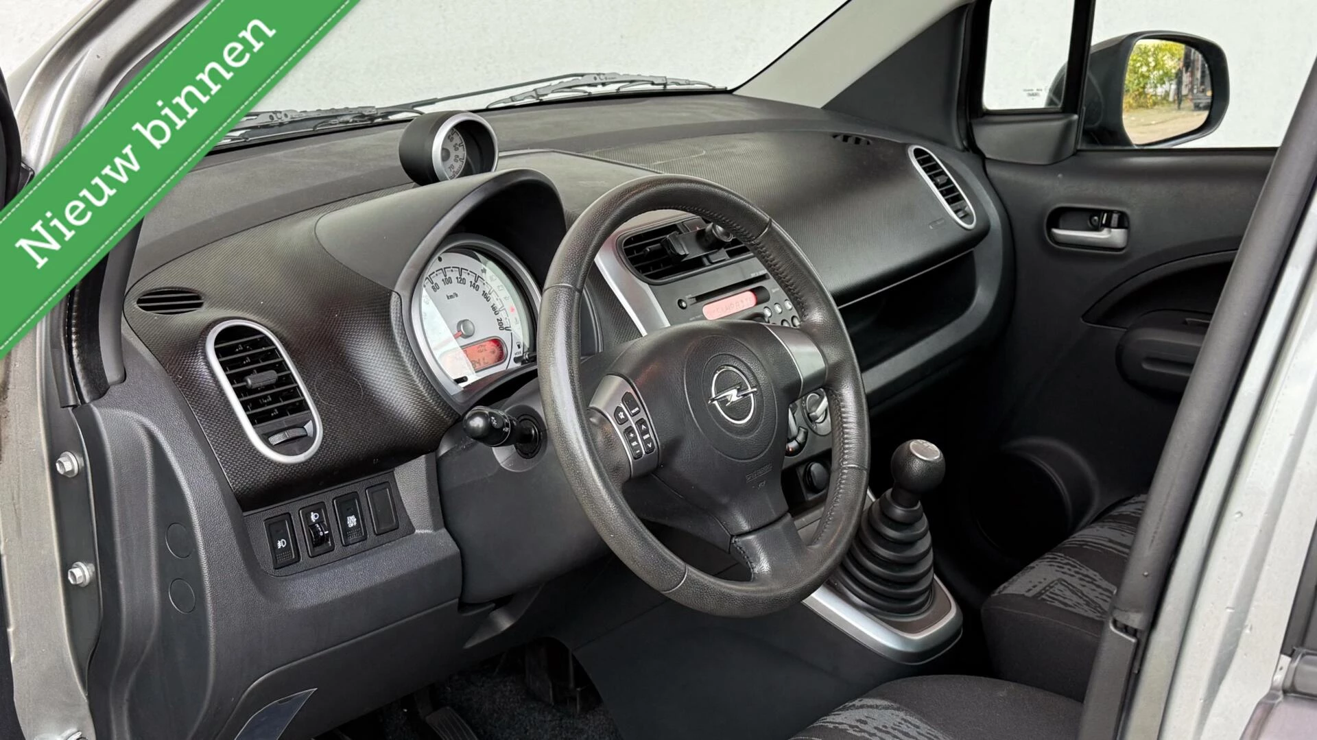 Hoofdafbeelding Opel Agila