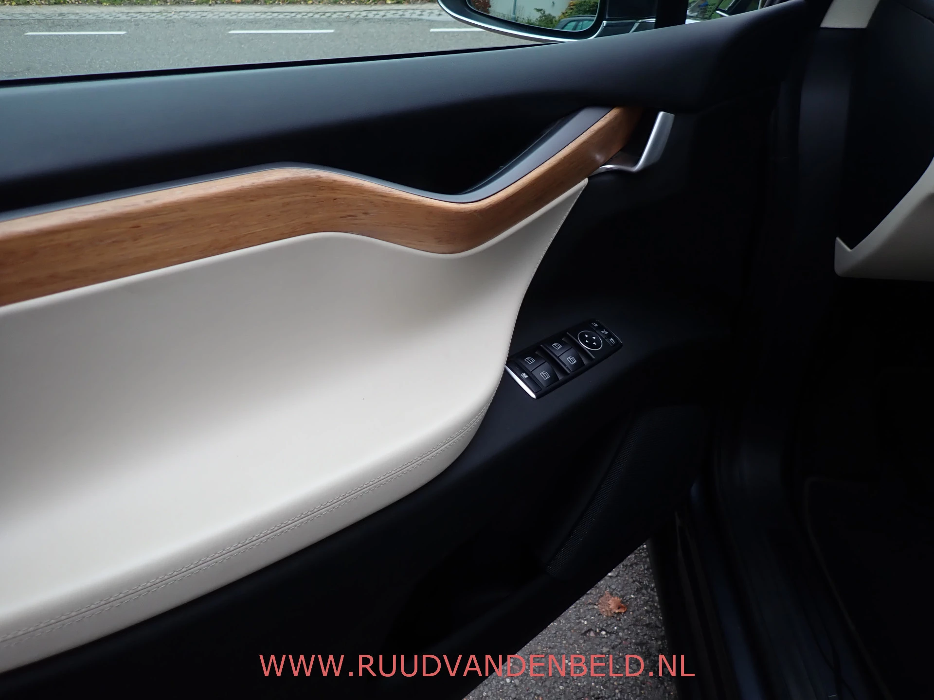 Hoofdafbeelding Tesla Model X