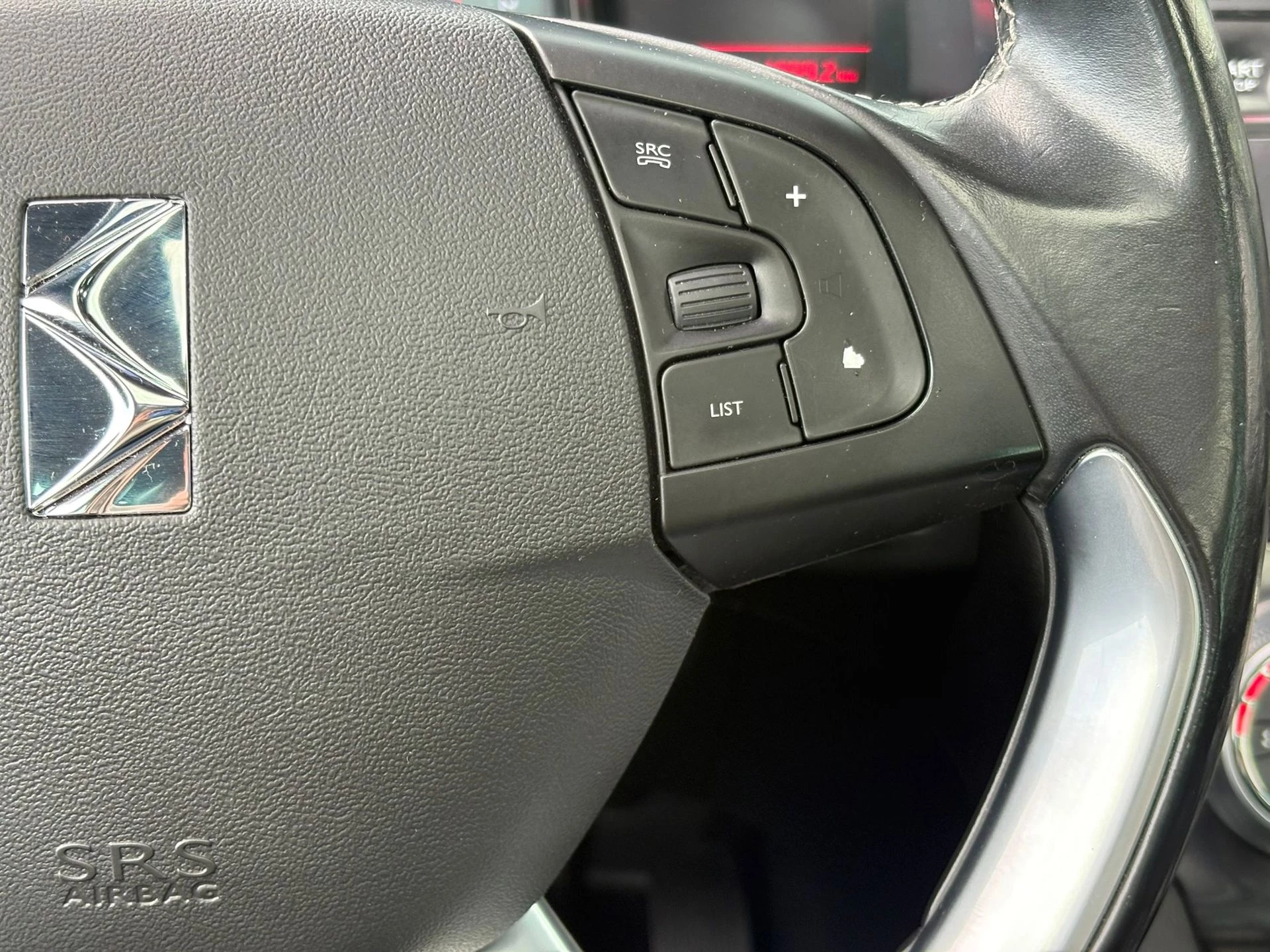 Hoofdafbeelding DS DS 5