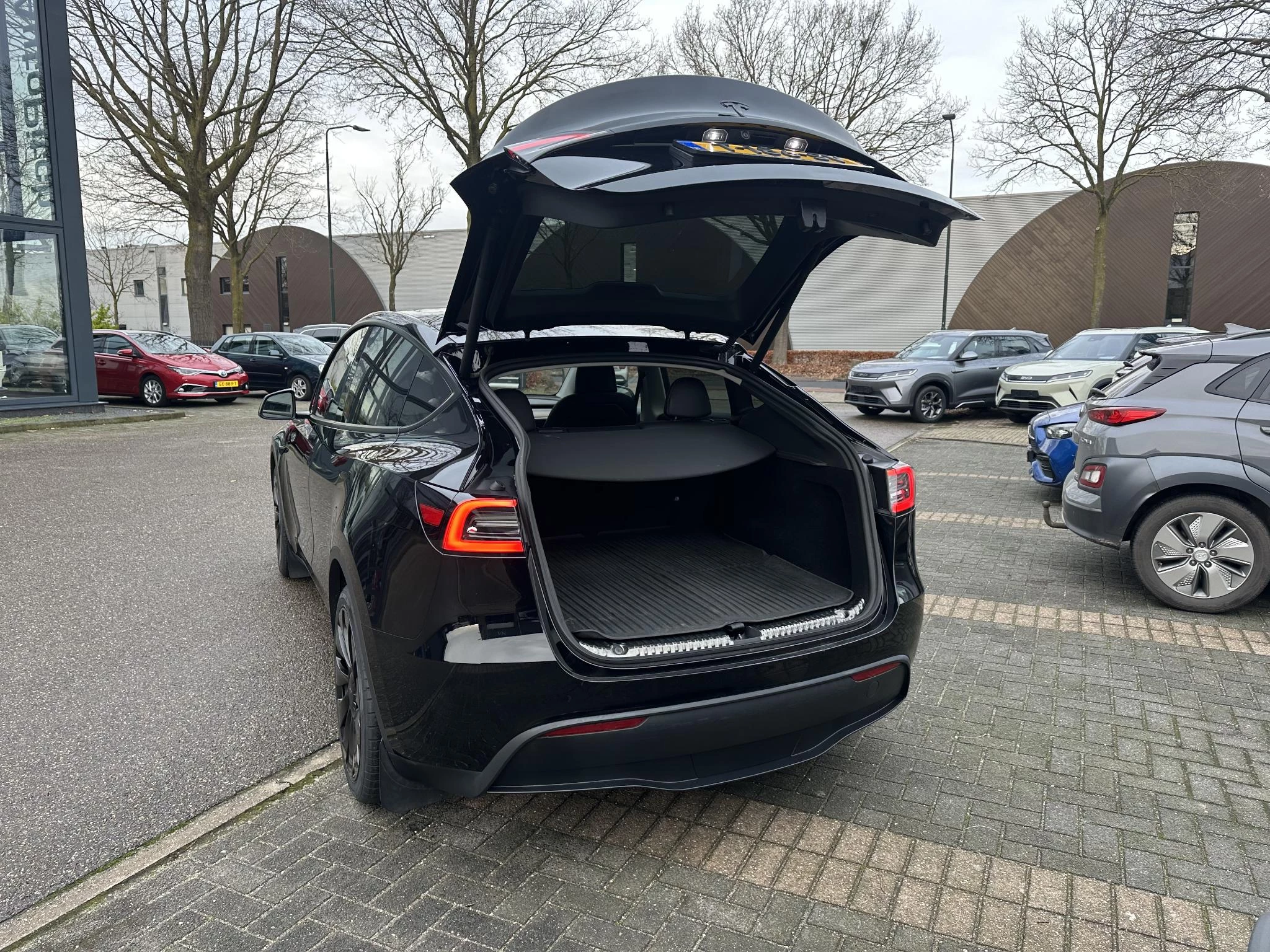 Hoofdafbeelding Tesla Model Y