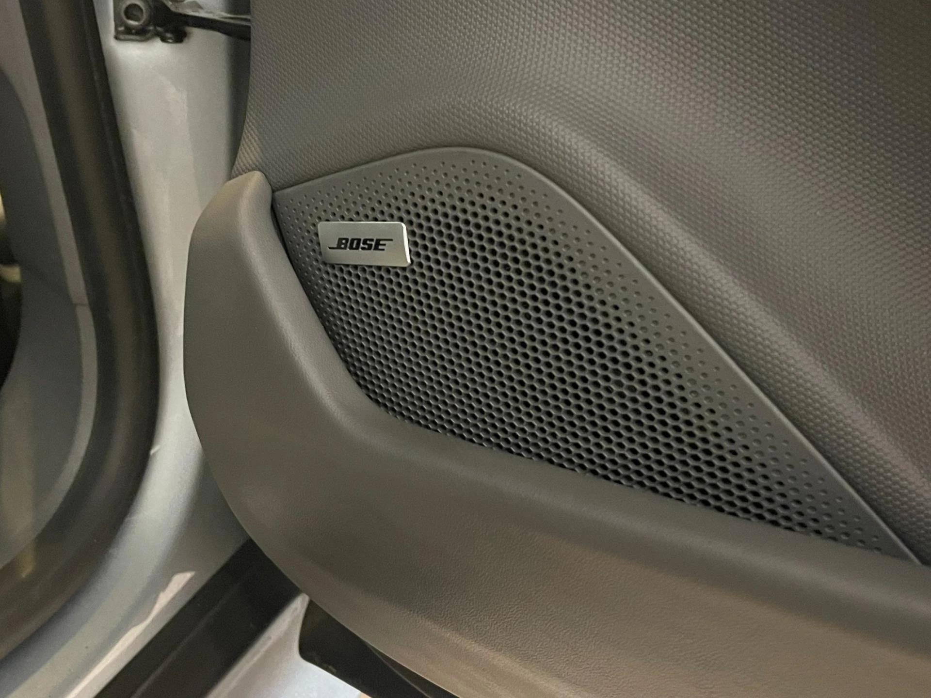 Hoofdafbeelding Porsche Taycan
