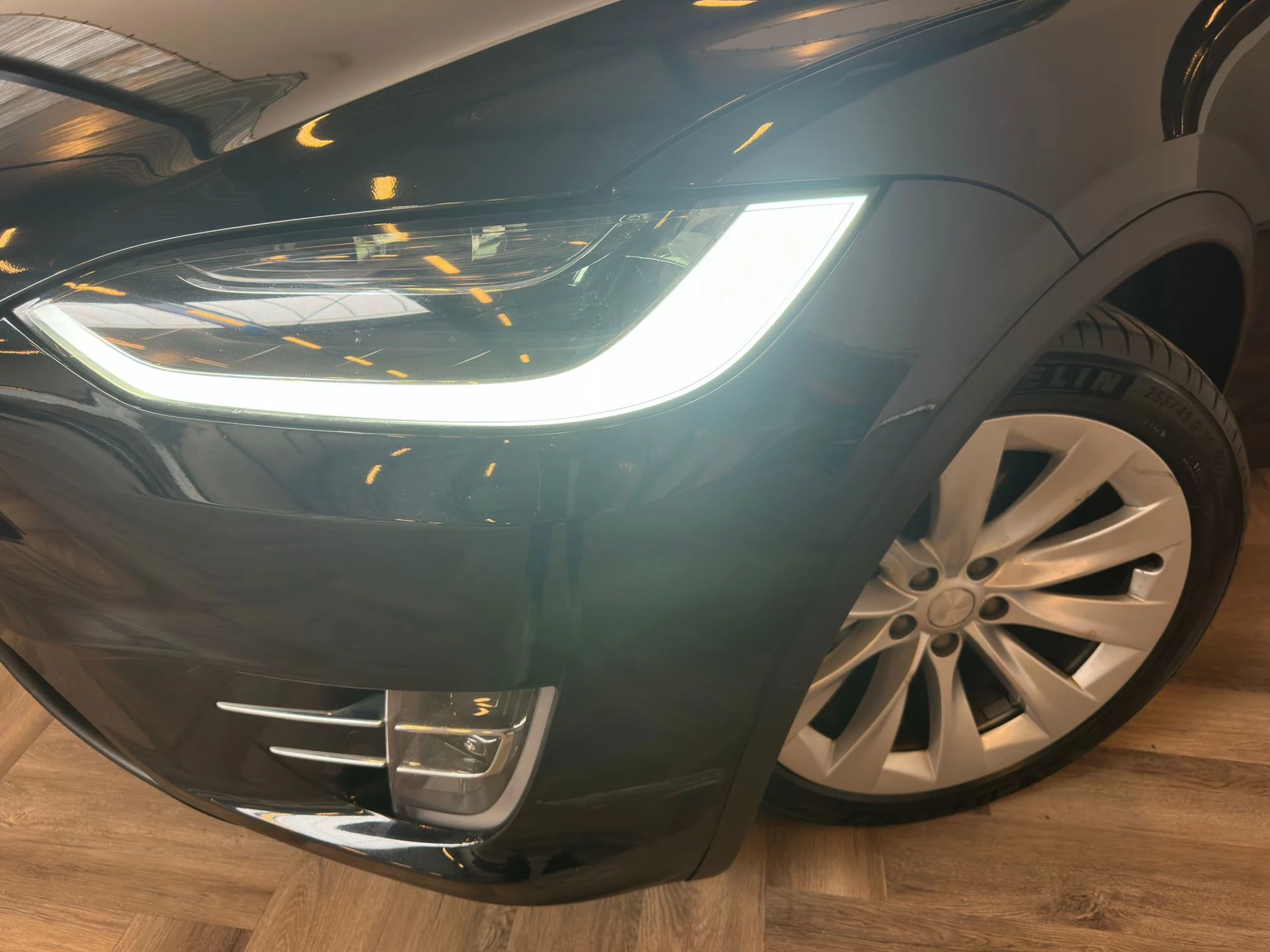 Hoofdafbeelding Tesla Model X