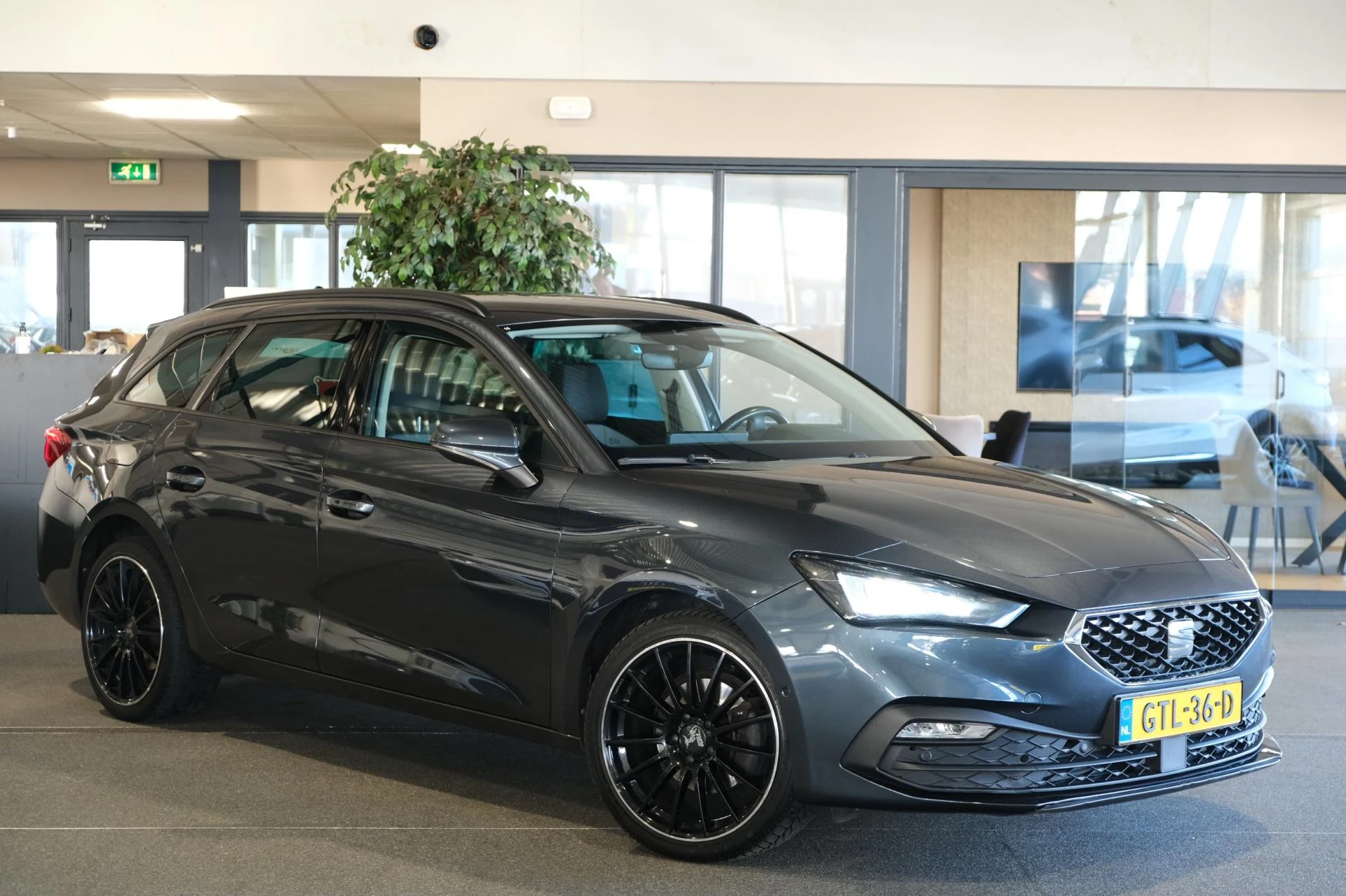 Hoofdafbeelding SEAT Leon