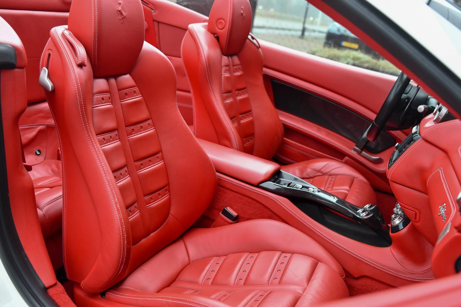 Hoofdafbeelding Ferrari California