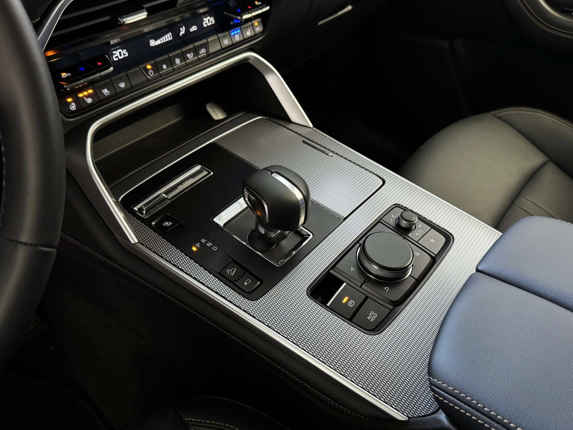 Hoofdafbeelding Mazda CX-60