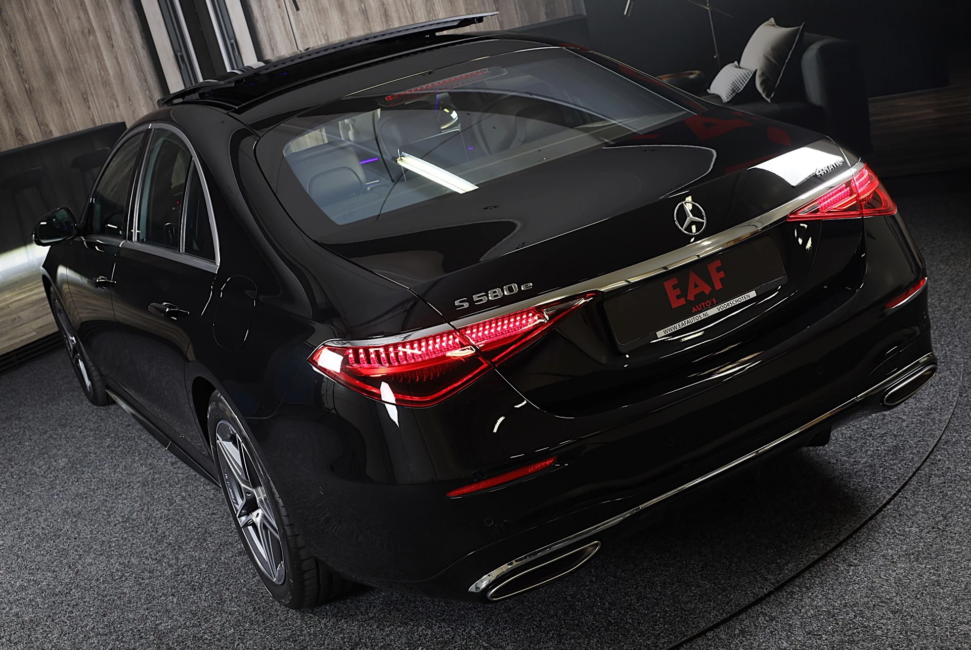 Hoofdafbeelding Mercedes-Benz S-Klasse