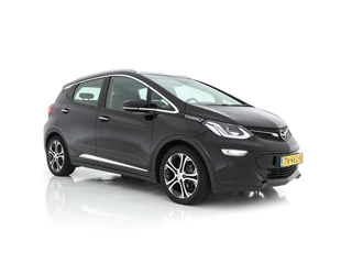 Hoofdafbeelding Opel Ampera-e Opel Ampera-e Business Executive 60 kWh (INCL-BTW) *VOLLEDER | FULL-LED | NAVI-FULLMAP | BOSE-AUDIO | BLIND-SPOT | KEYLESS | CAMERA | DAB | CRUISE | VIRTUAL-COCKPIT | APP-CONNECT | LANE-ASSIST | COMFORT-SEATS | 17"ALU*