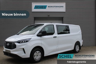 Hoofdafbeelding Ford Transit Custom Ford Transit Custom 320 2.0 TDCI L2H1 Trend DC 136pk - Carplay - Android - Camera - Trekhaak - LED koplampen - Stoelverwarming - Draadloos laden - Rijklaar