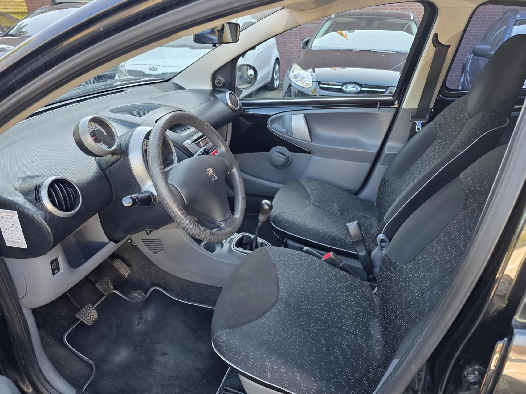Hoofdafbeelding Peugeot 107
