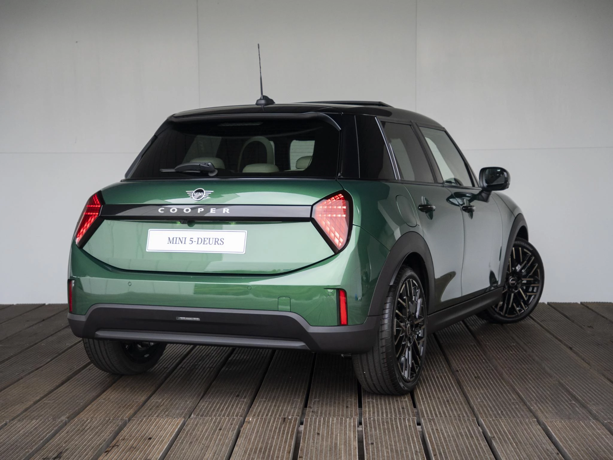 Hoofdafbeelding MINI 5-deurs