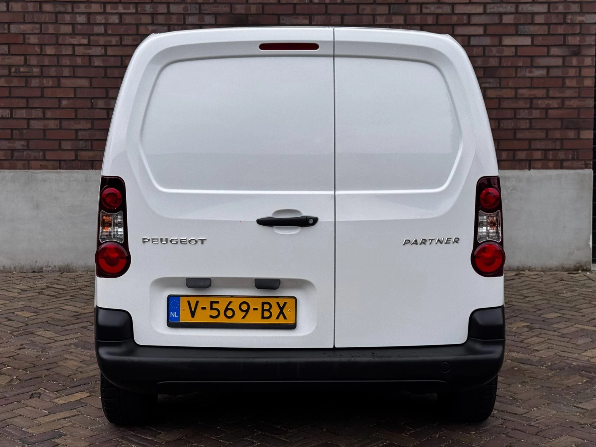 Hoofdafbeelding Peugeot Partner
