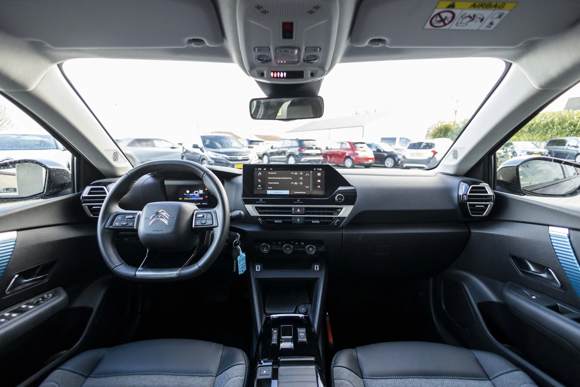 Hoofdafbeelding Citroën ë-C4