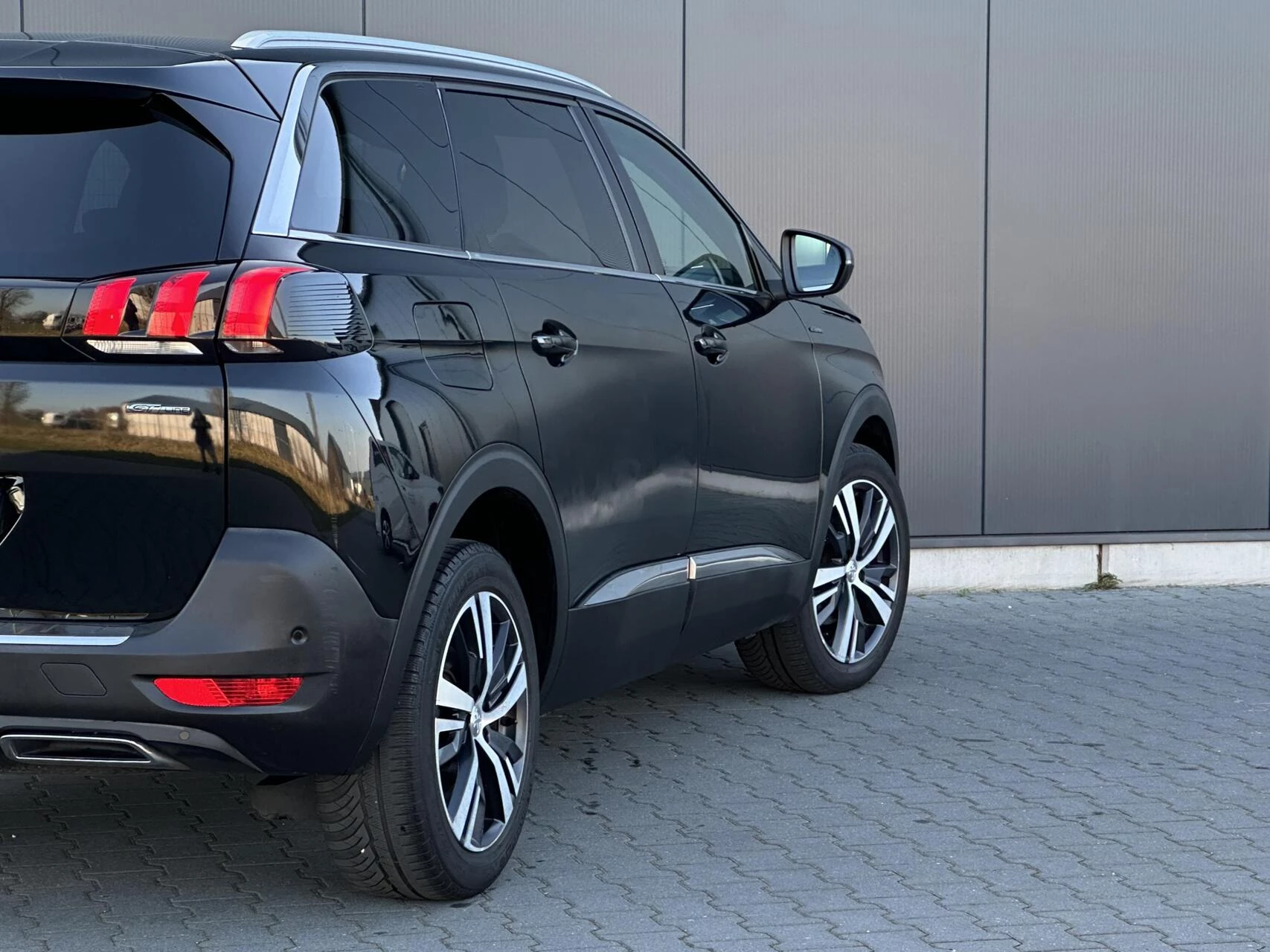 Hoofdafbeelding Peugeot 5008