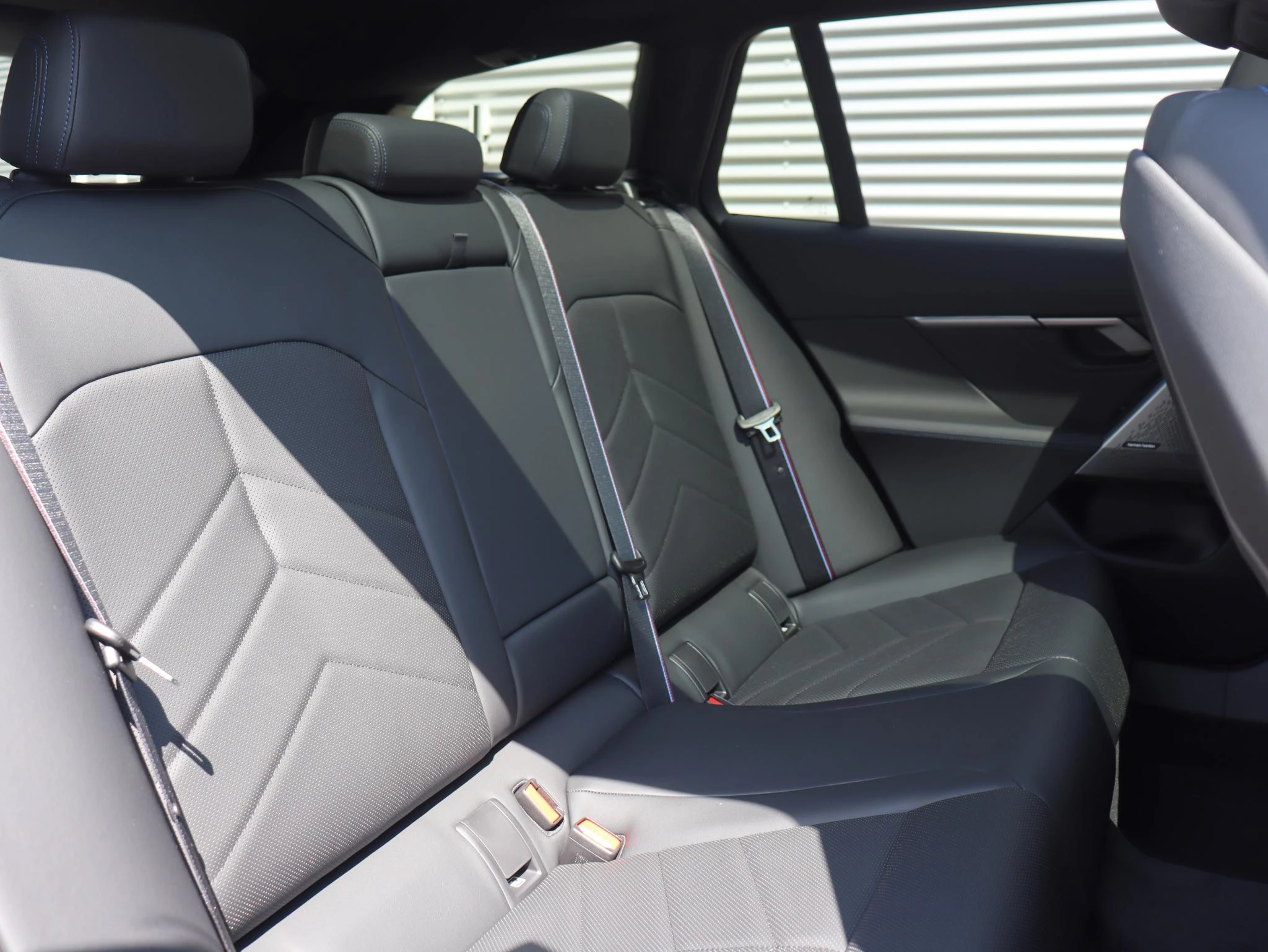 Hoofdafbeelding BMW i5
