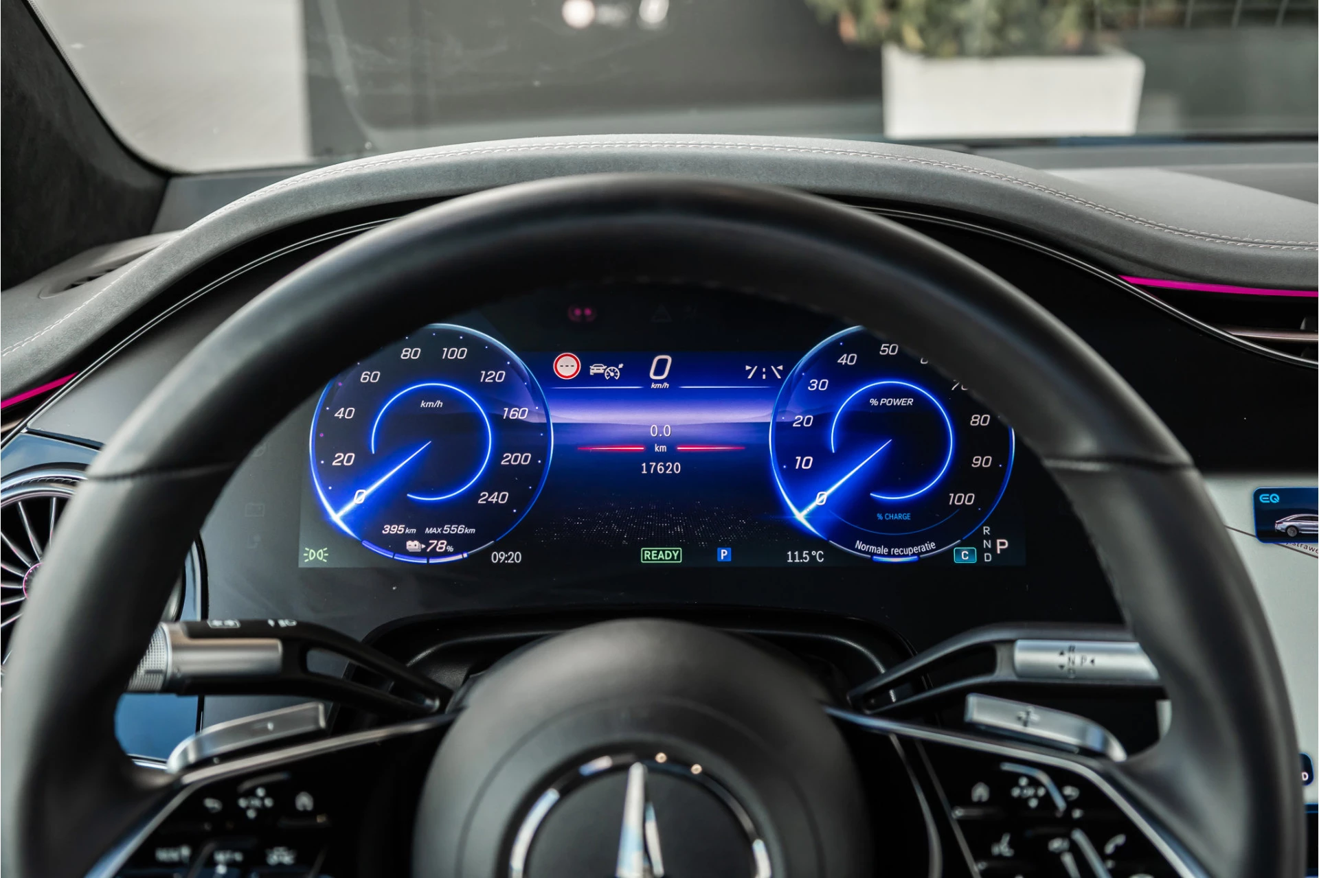 Hoofdafbeelding Mercedes-Benz EQS