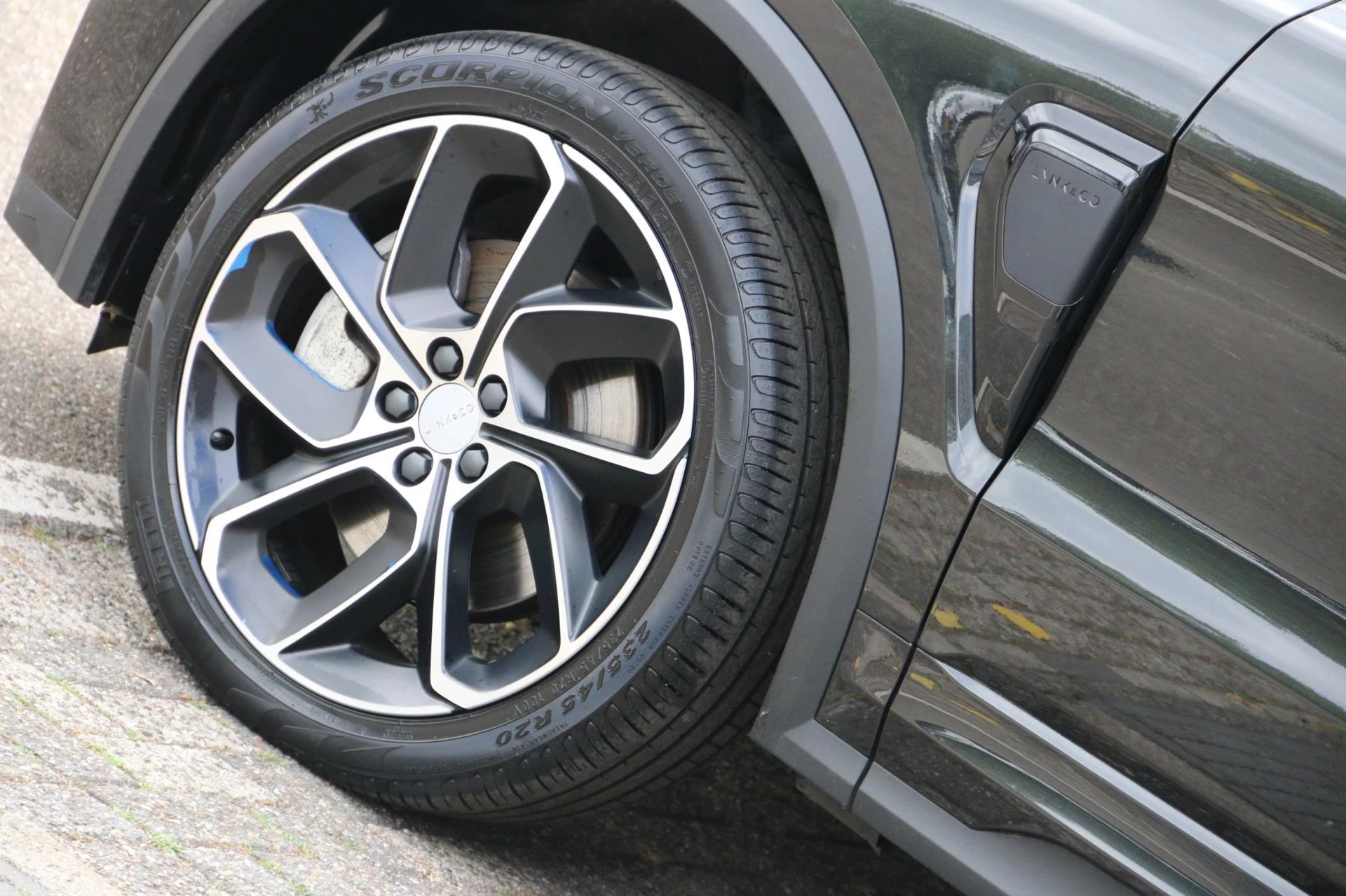Hoofdafbeelding Lynk & Co 01