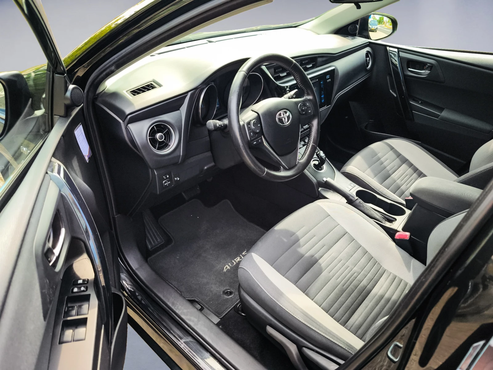 Hoofdafbeelding Toyota Auris