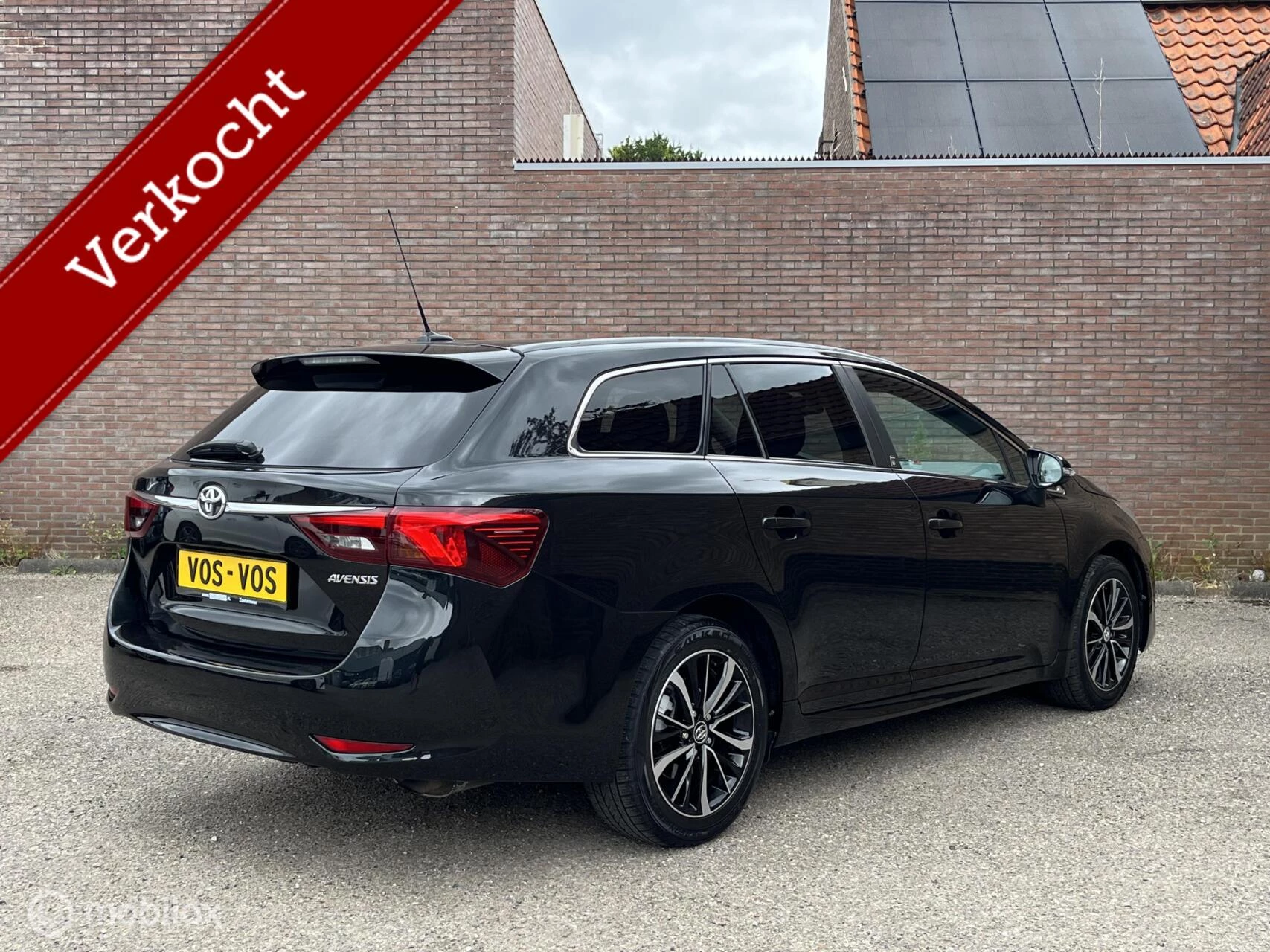 Hoofdafbeelding Toyota Avensis