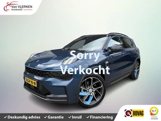 Lynk & Co 01 Zwarte hemel rolhoes 360 camera 75km RANGE