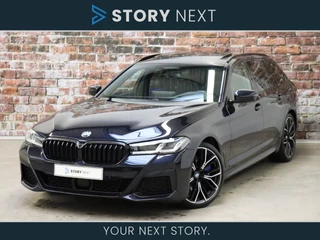 BMW 5 Serie Touring 530d High Executive M Sport Pakket Automaat / Live Cockpit Professional / Panoramadak / Sportstoelen / 20 Inch / Laserlicht / Driving Assistant / M Sportremsysteem / Extra Getint Glas / Shadow Line / Head-Up Display / Achteruitrijcamera