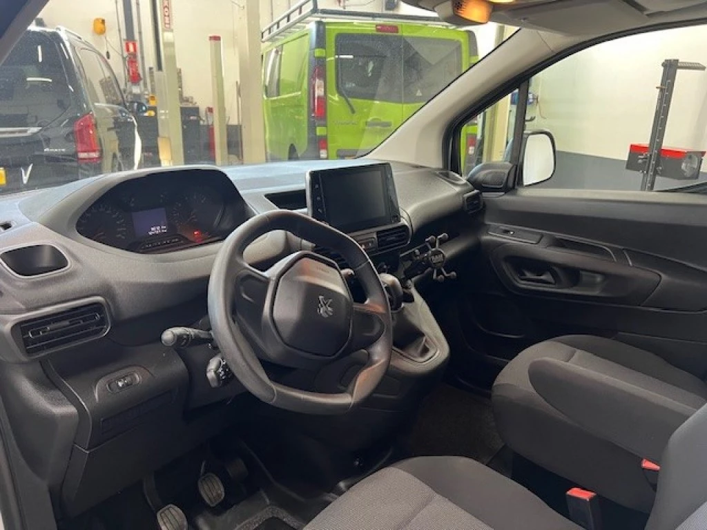 Hoofdafbeelding Peugeot Partner