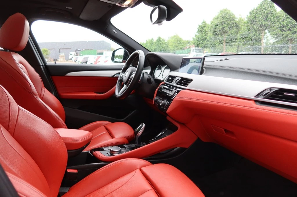 Hoofdafbeelding BMW X2