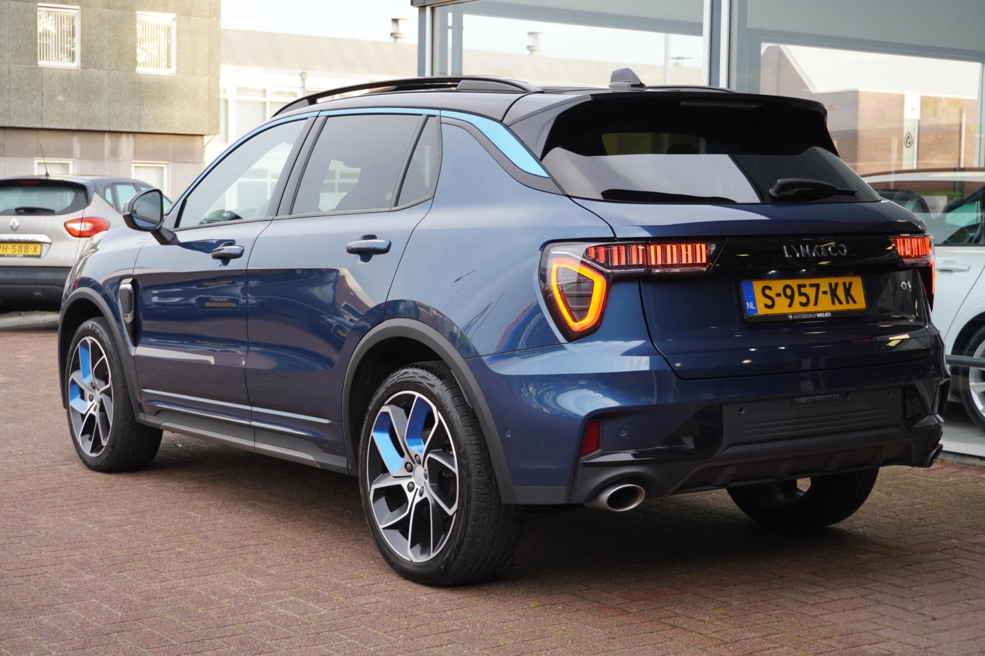 Hoofdafbeelding Lynk & Co 01