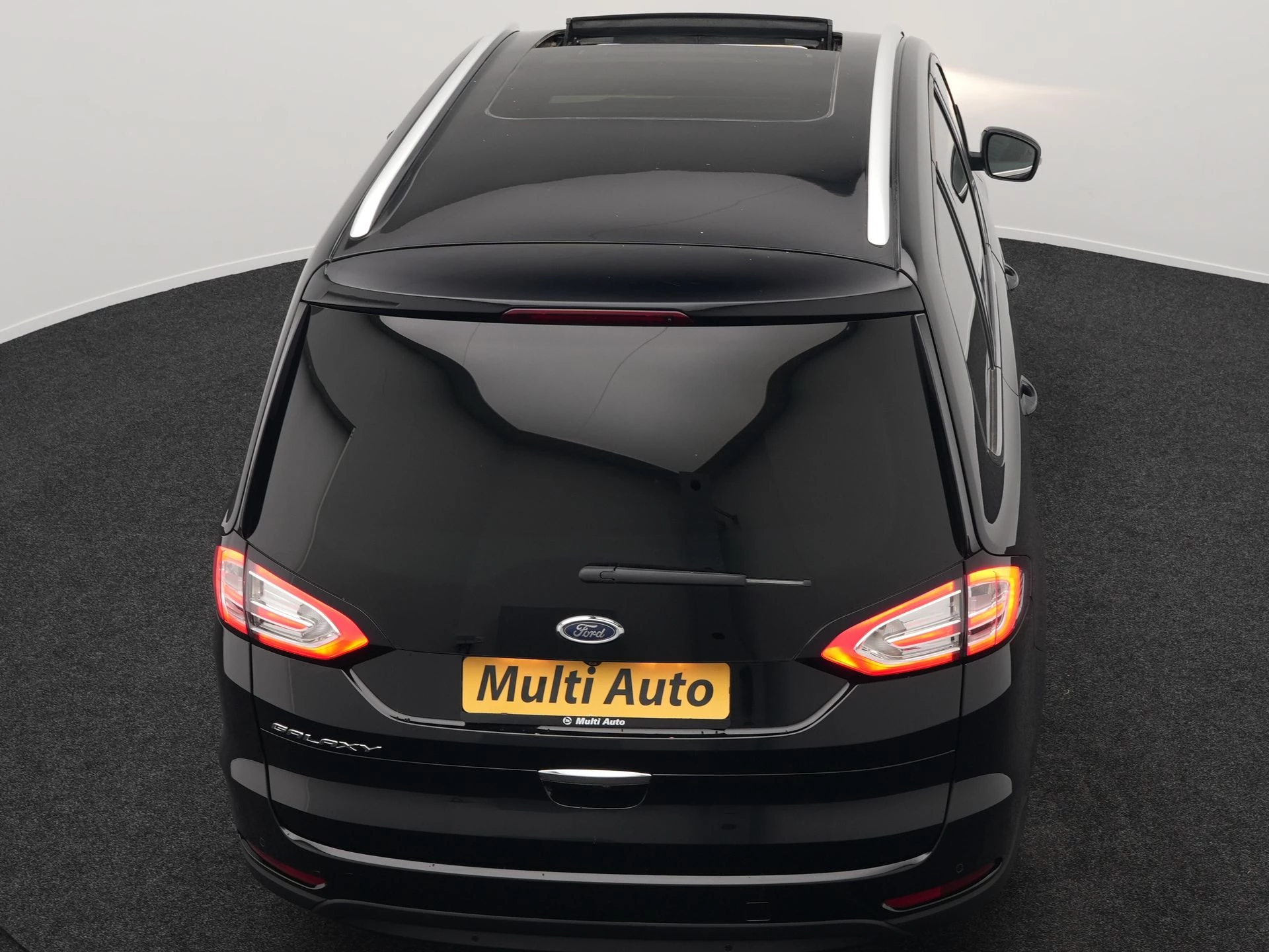 Hoofdafbeelding Ford Galaxy