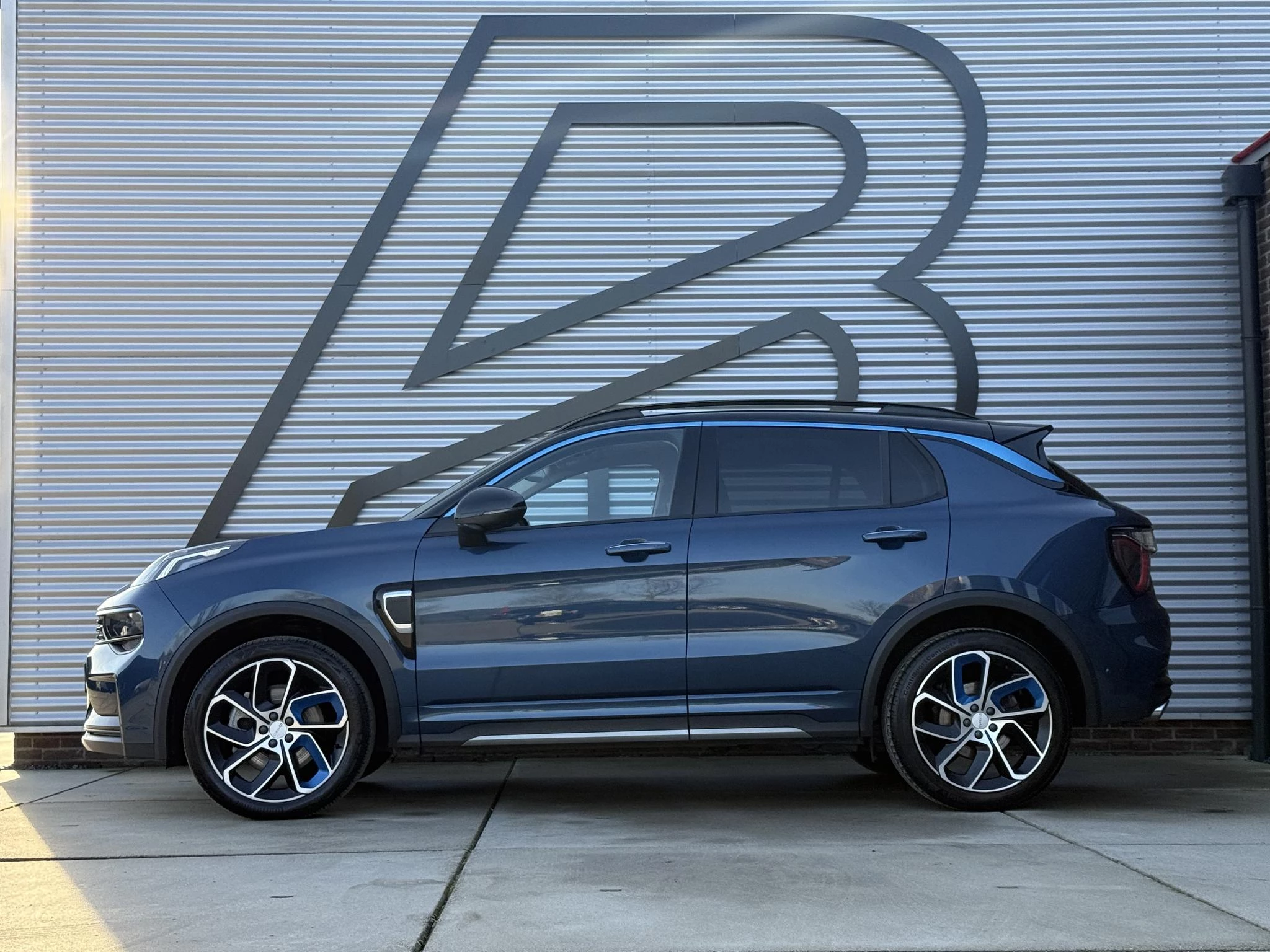 Hoofdafbeelding Lynk & Co 01