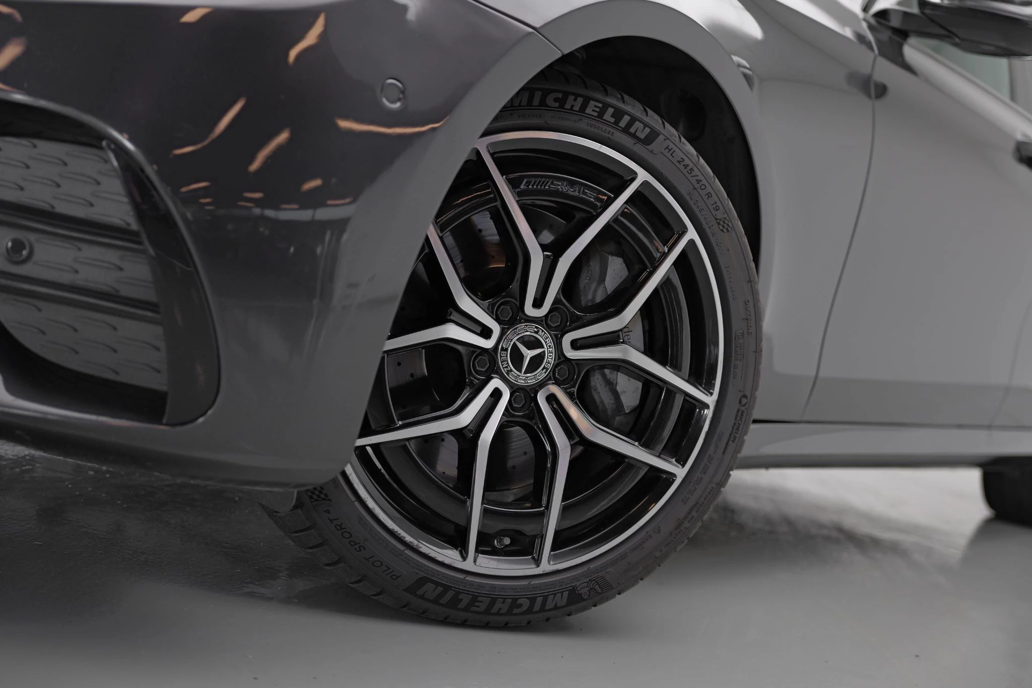 Hoofdafbeelding Mercedes-Benz E-Klasse