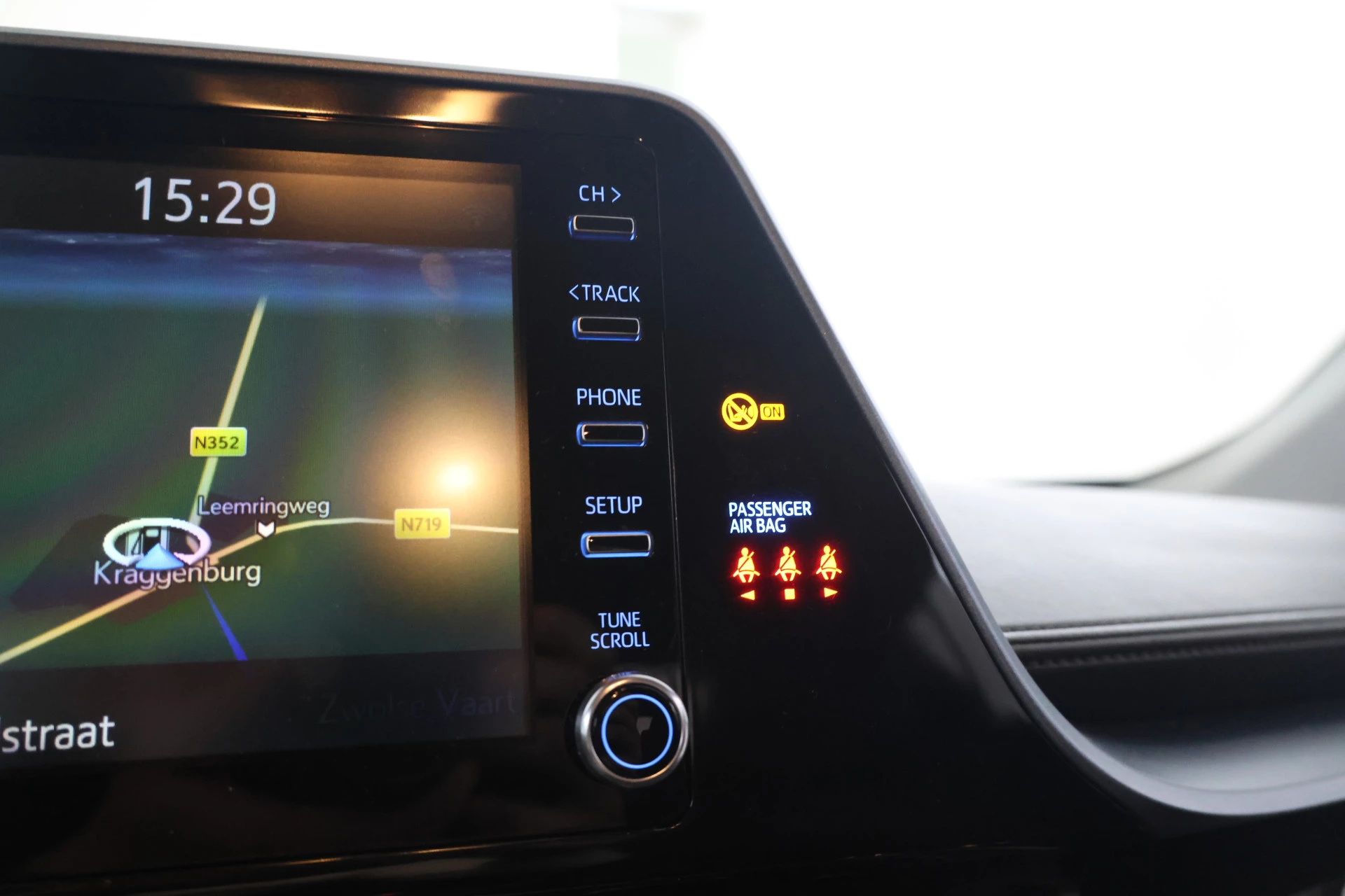 Hoofdafbeelding Toyota C-HR