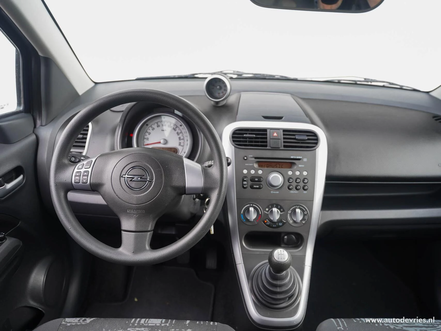 Hoofdafbeelding Opel Agila