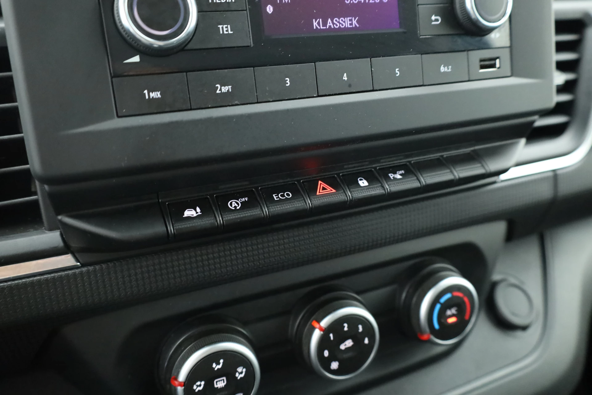 Hoofdafbeelding Nissan Primastar
