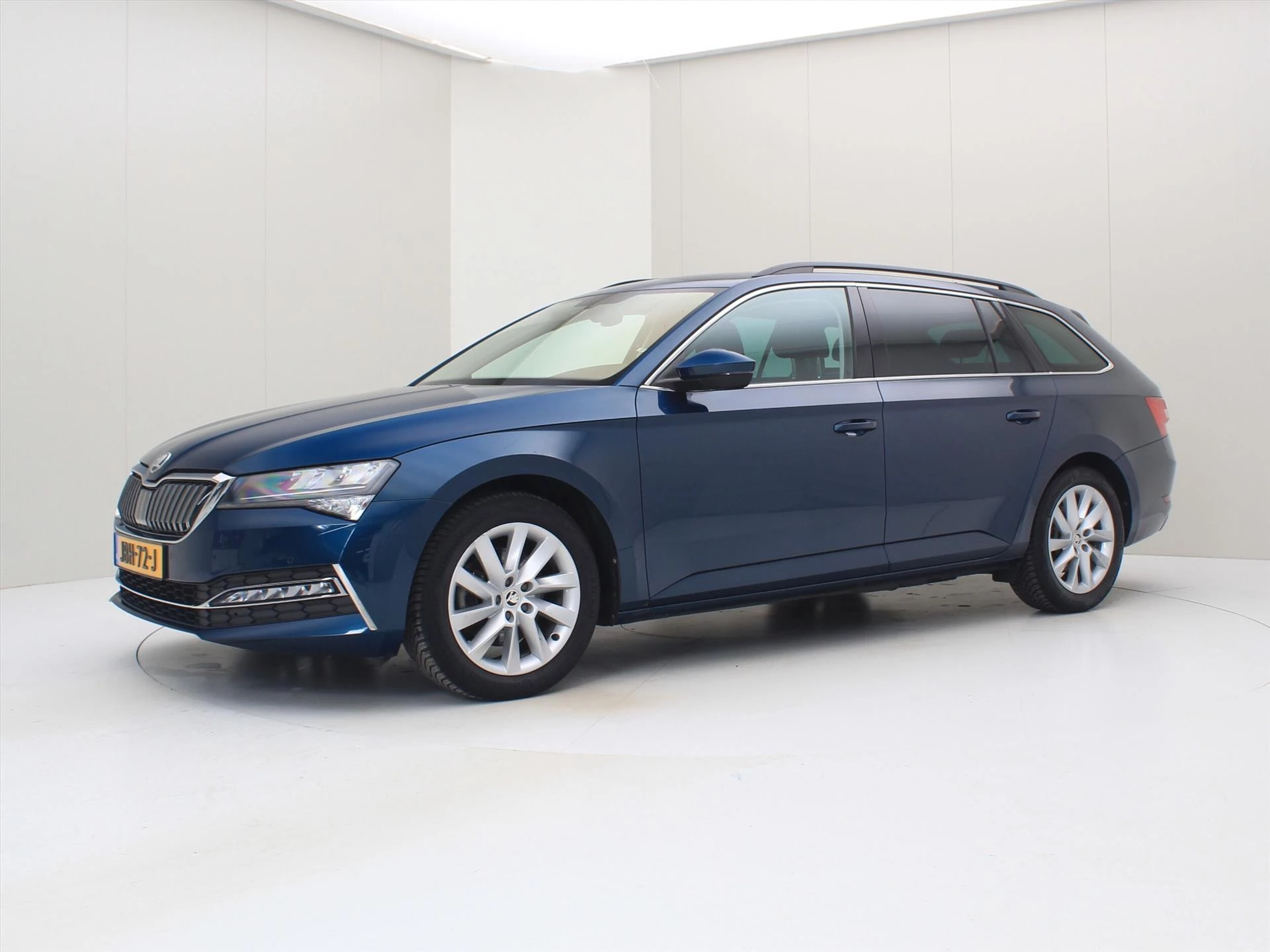 Hoofdafbeelding Škoda Superb
