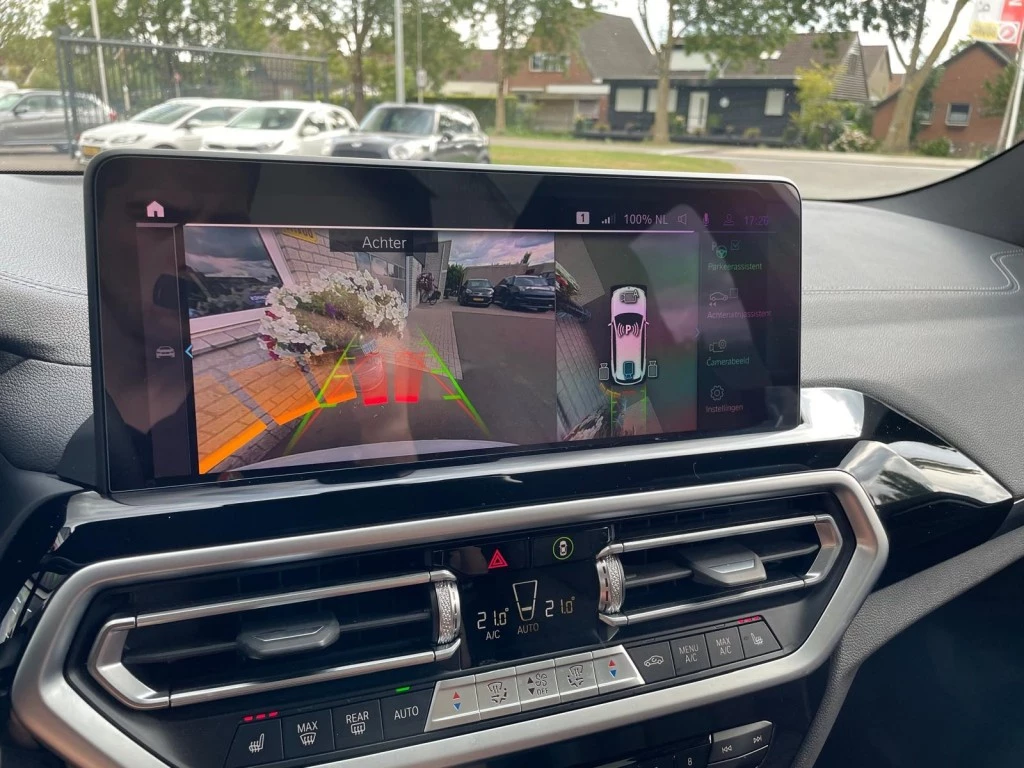 Hoofdafbeelding BMW iX3