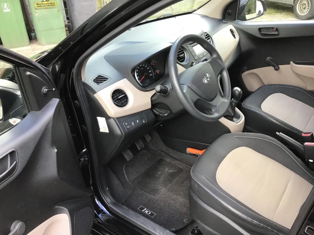 Hoofdafbeelding Hyundai i10