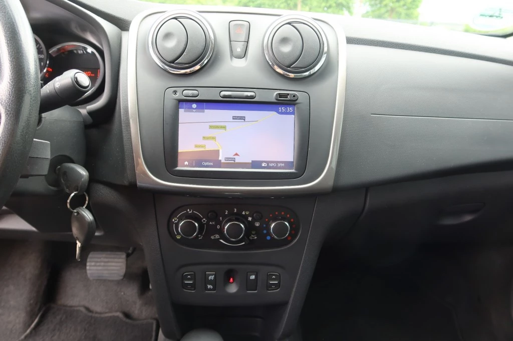 Hoofdafbeelding Dacia Logan