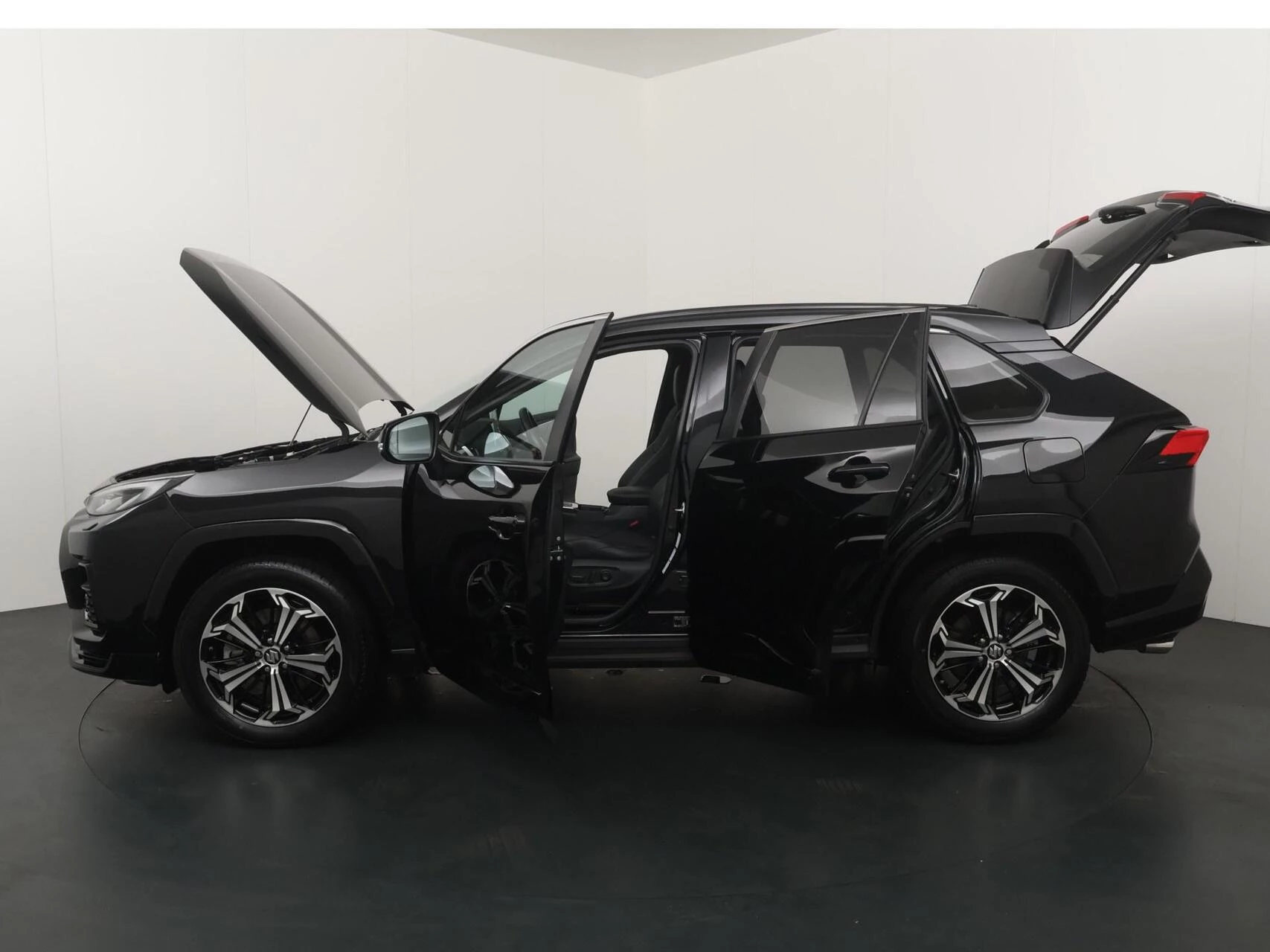 Hoofdafbeelding Suzuki Across