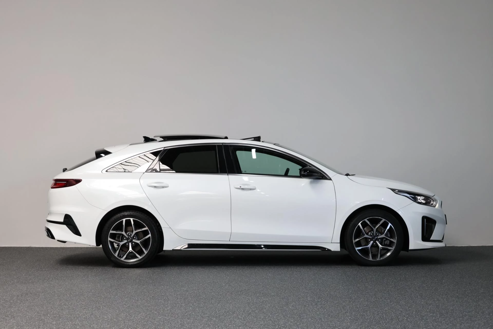 Hoofdafbeelding Kia ProCeed