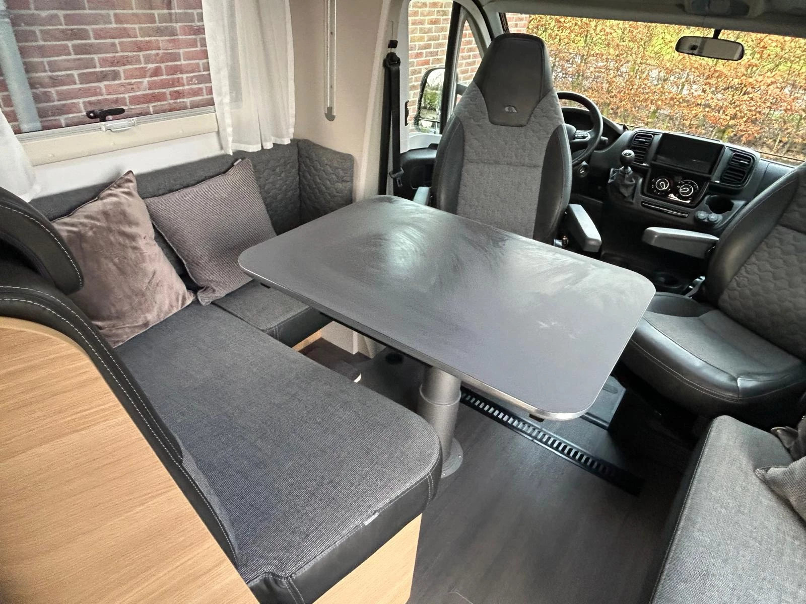 Hoofdafbeelding Adria MATRIX 670SL