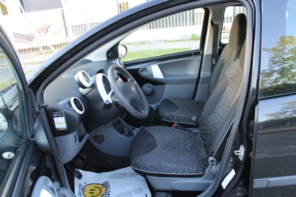 Hoofdafbeelding Peugeot 107